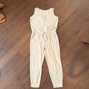 Amaryllis Sleeveless Cream Jumpsuit Size Medium